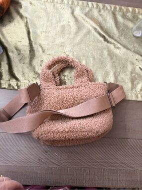 Cozy Sherpa Mini Tote Bag - Tan